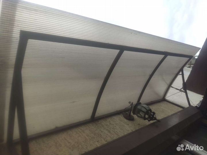 Козырек из поликарбоната