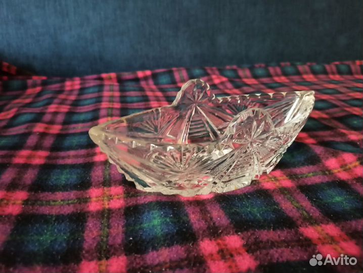 Хрустальная ваза(конфетница)