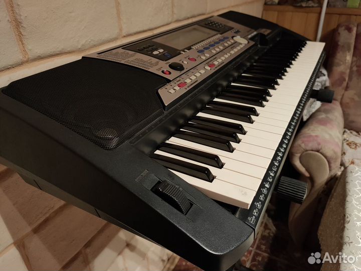 Синтезатор Yamаha рsr 550