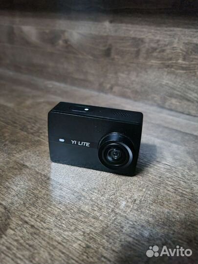 Экшн камера xiaomi yi lite