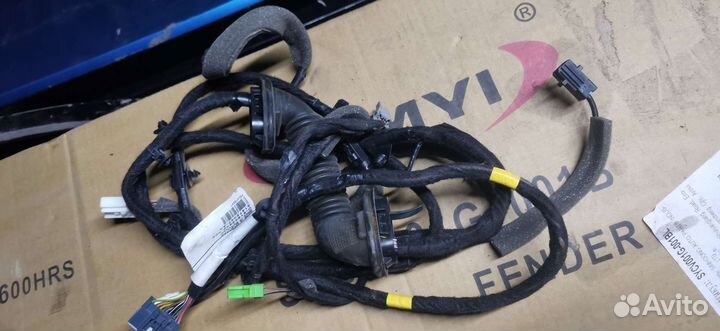 Проводка крышки багажника Volvo XC90 new 2