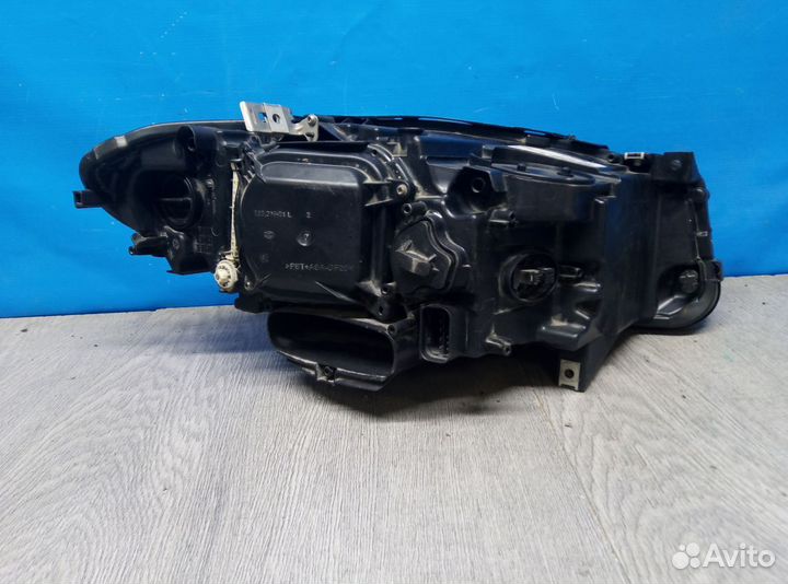 Фара левая BMW 5er F10 10-16