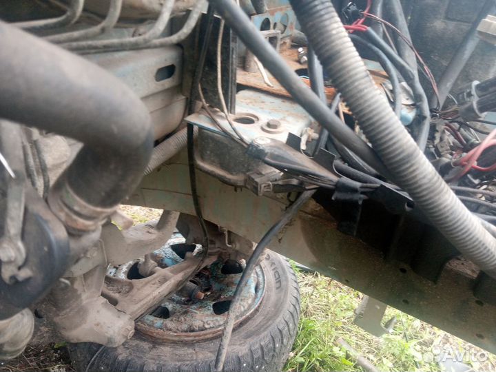 Опора двигателя Volkswagen Transporter t4 2.4 AAB