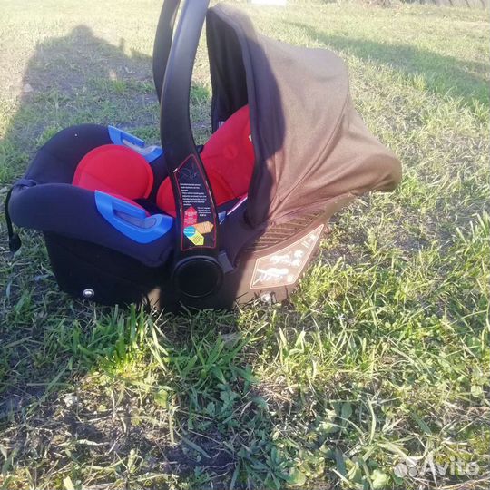 Переноска для детей в машину