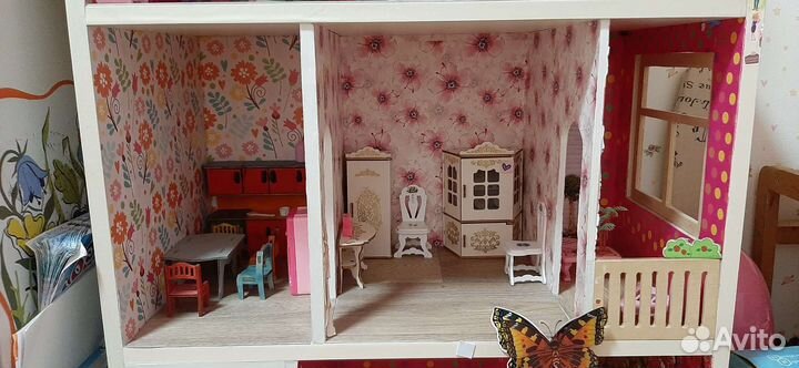 Домик кукольный