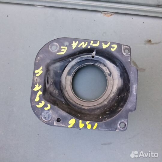 Уплотнитель горловины бензобака Toyota Carina E