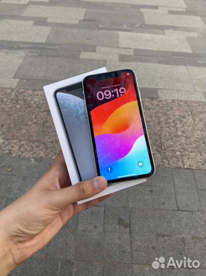 iPhone Xr 128gb White Ростест (sim+esim)