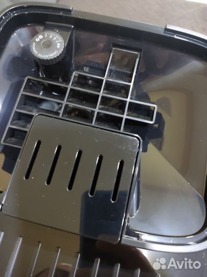 Кофемашина DeLonghi ecam 290.61 B