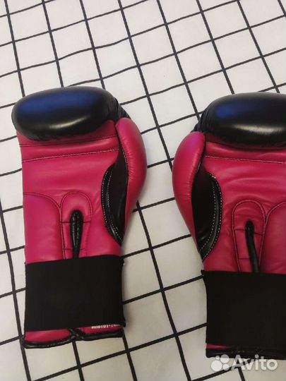 Боксерские перчатки Adidas Response