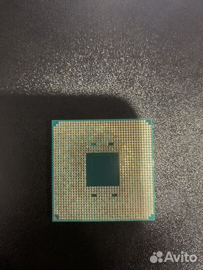 Процессор Athlon 200GE