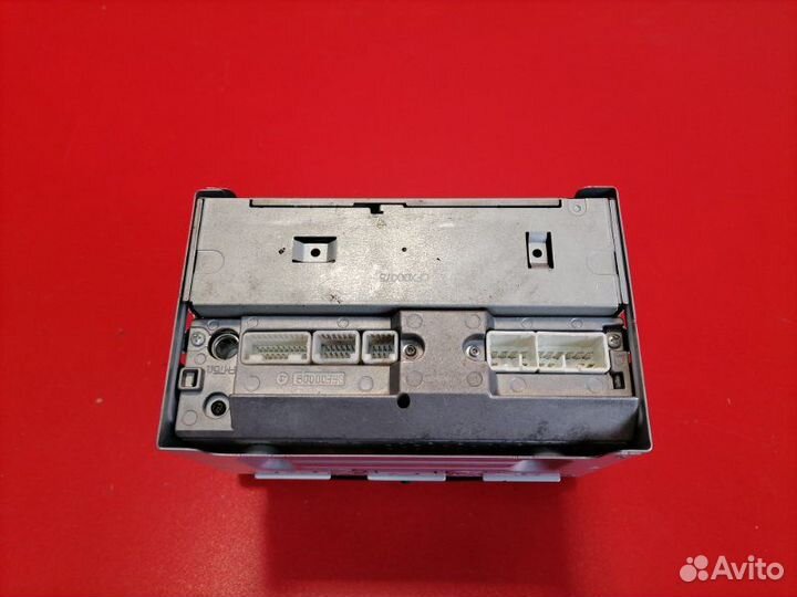 Магнитола Toyota Corolla ZZE121L 3ZZ-FE 2005