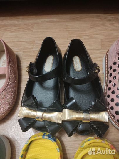 Пакет фирменной обуви для девочки, 20,21,22,23