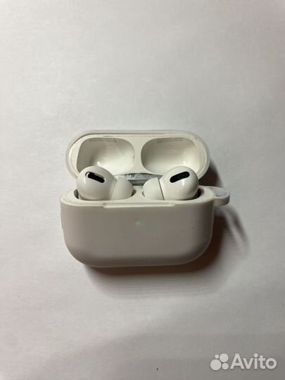 Чехол на airpods pro