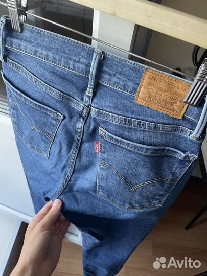 Джинсы женские levis 710