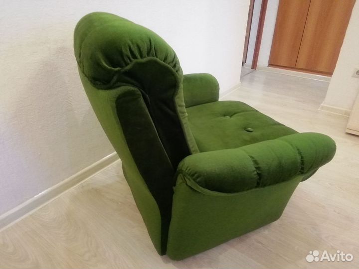 Кресло мягкое в гостиную