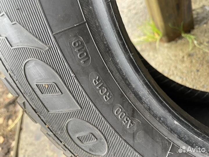 Goodyear Ultragrip 600 225/55 R17 T