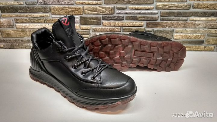 Кроссовки ecco