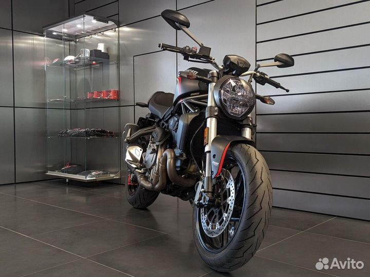 Ducati Monster 821