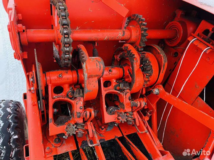 Пресс-подборщик Sipma Z224/1, 1995