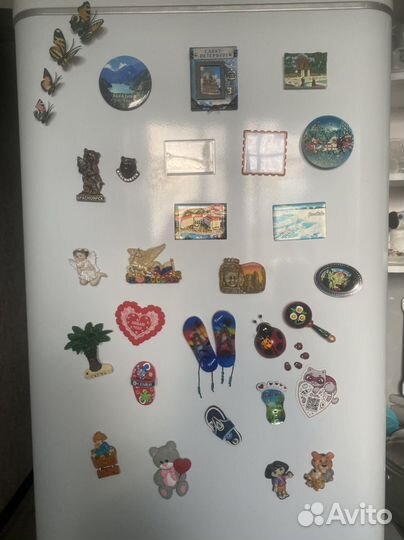 Наклейки магнит