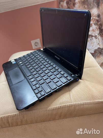 Нетбук Samsung nc110