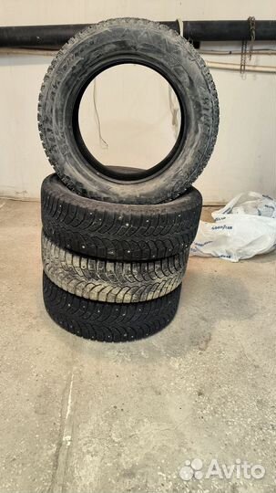 Bridgestone Blizzak Spike-01 185/65 R15 88