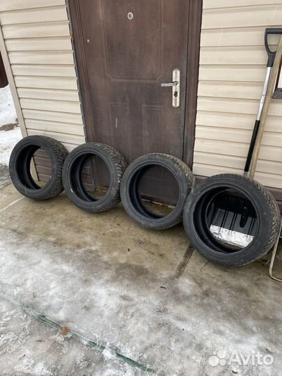 Nokian Tyres Hakkapeliitta 8 225/45 R17 и 245/40 R17