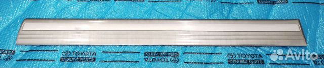 Молдинг двери Ленд Крузер 100 перед правый бежевый