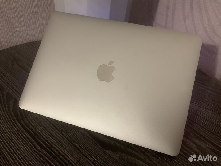 Apple Macbook 12 Early 2015 М1/8gb/256SSD