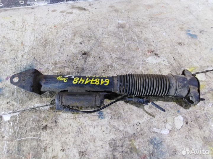 Пневмоамортизатор задний