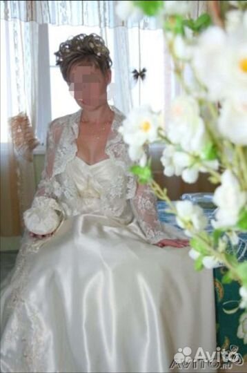 Платье свадебное, 44 размер
