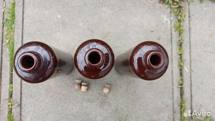 Глиняная бутылка из под бальзама