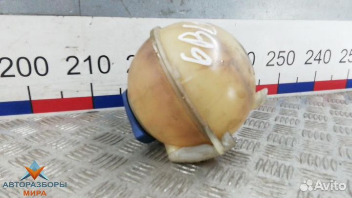 Бачок расширительный Volkswagen Golf 4 2001