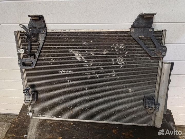 Б/У Б/У Радиатор кондиционера МКПП G7 2KD-FTV