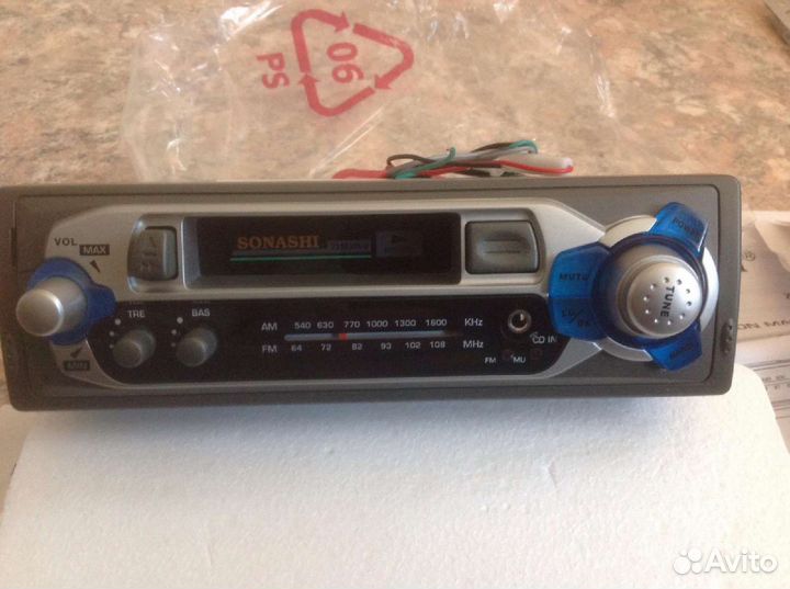 Автомагнитола новая Sonashi
