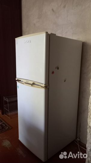 Холодильник Elenberg RF0885T