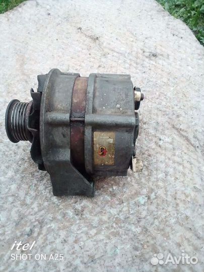 Генератор на мерседес