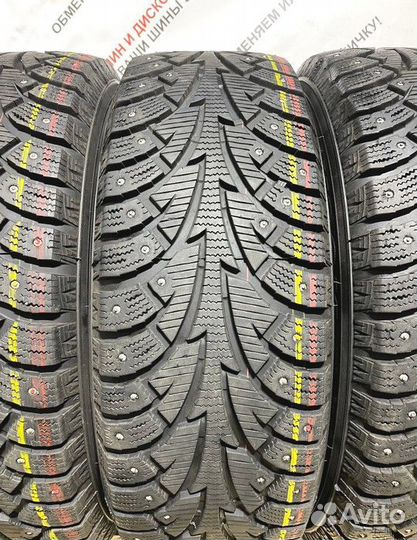 Hankook Winter I'Pike RS W419 215/65 R17 93L