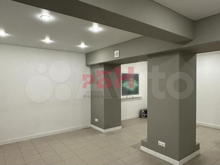 Аренда 82/3 м2. в центре