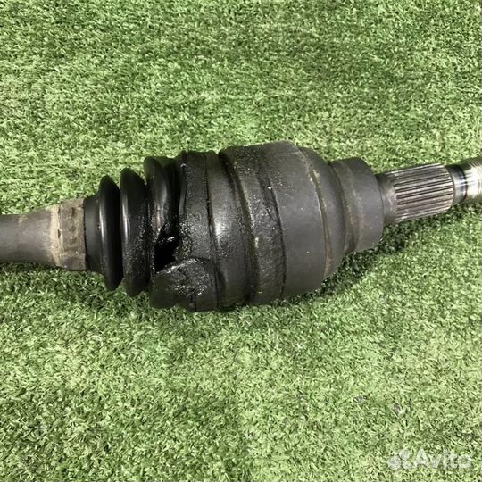 Привод задний левый Мерседес Бенц W246 (2011-2014)