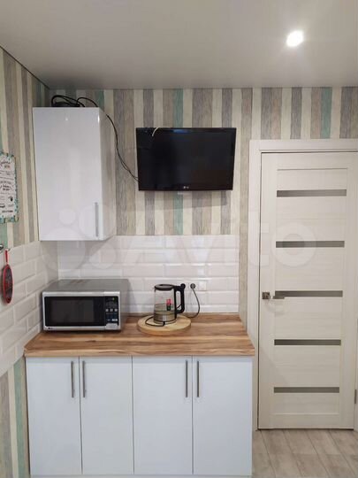 3-к. квартира, 63 м², 1/10 эт.