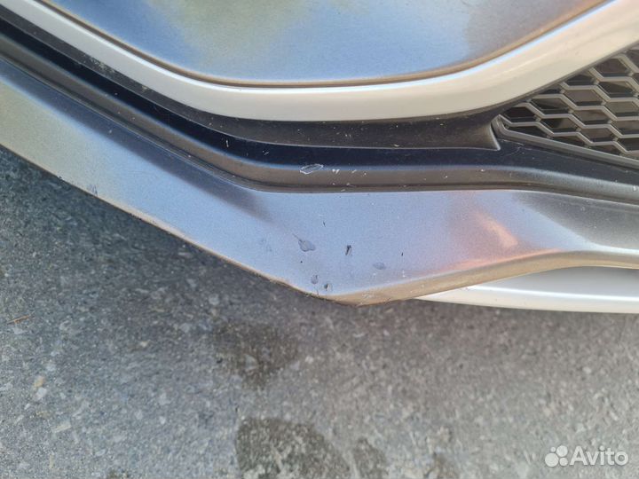 Продам бампер гранта FL