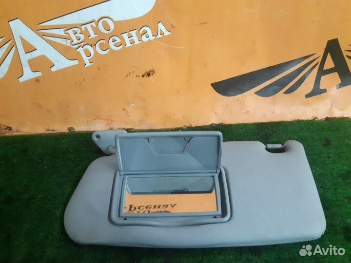 Козырек солнцезащитный передний левый Mitsubishi