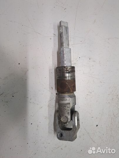 Кардан рулевой Volvo XC70, 2005