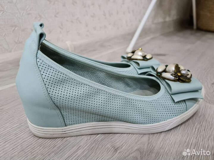 Туфли женские