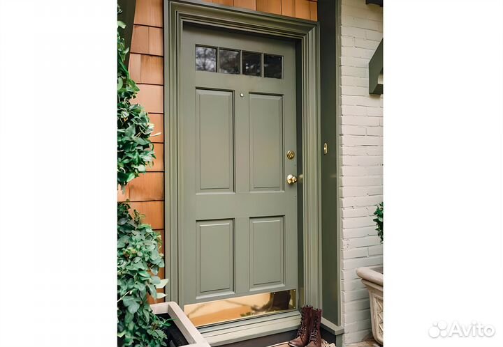 Входная дверь из массива дерева утеплённая. С-М21