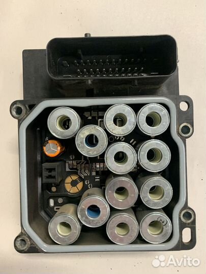 Блок ABS BMW 5-Series E60 6769703