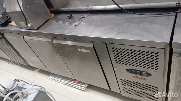 Холодильные столы б/у