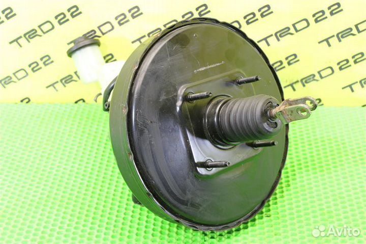 Главный тормозной цилиндр Toyota Rav4 ACA21