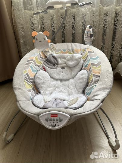 Шезлонг детский fisher price